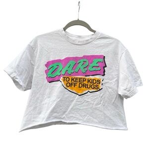 D.A.R.E Women's Y2K Vintage Crop Dare Graphic T Shirt Top in White Size Medium
